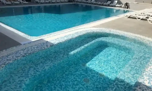 استخر-پدیده-کرج -روباز-چهارفصل-استخر چهارفصل-