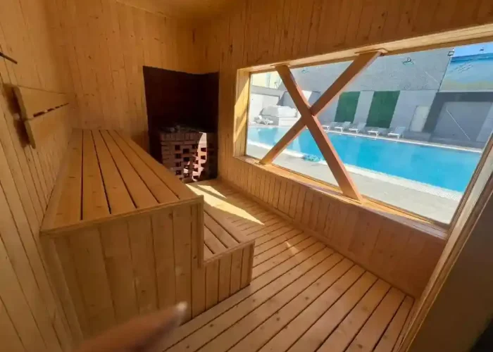 سونا-روباز-سونا خشک-حمام آفتاب-تراس آفتاب